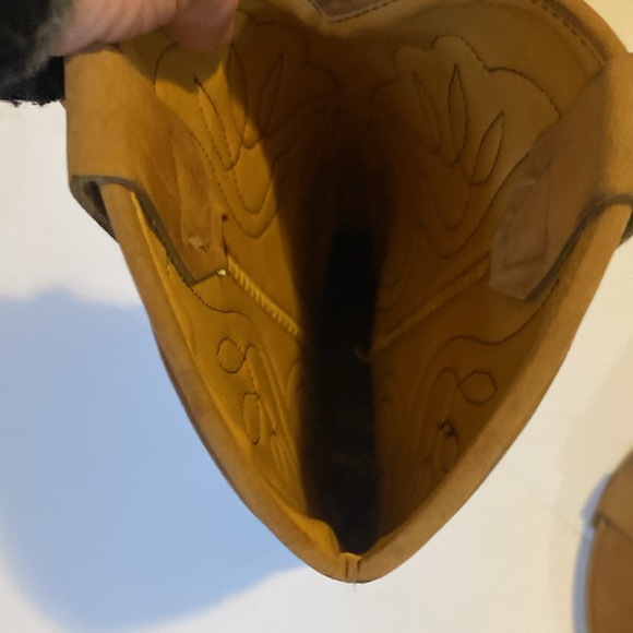 Very vintage western boots men’s size 10 good condition a few small flaws - Picture 5 of 8